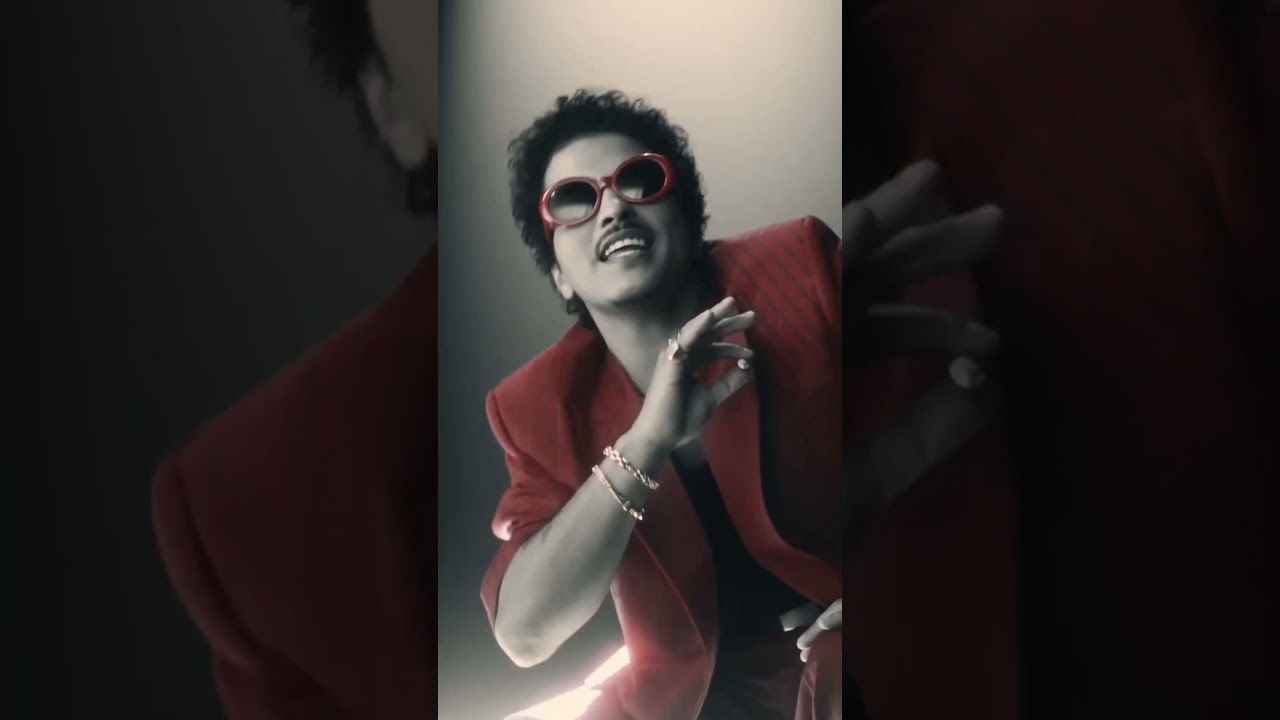 Bruno Mars & Sexy Red - Fat Juicy & wet ft Lady Gaga and Rose#brunomars#viralvideo #fatjuicyandwet