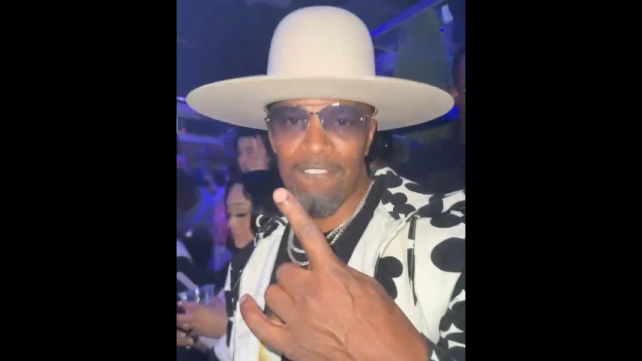 Jamie Foxx Turns Up With Rick Ross After The Millennium Tour!