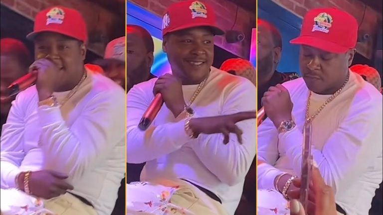 Jadakiss Bumping Some Old School Songs In NY Club And Makes Party To The Next Level