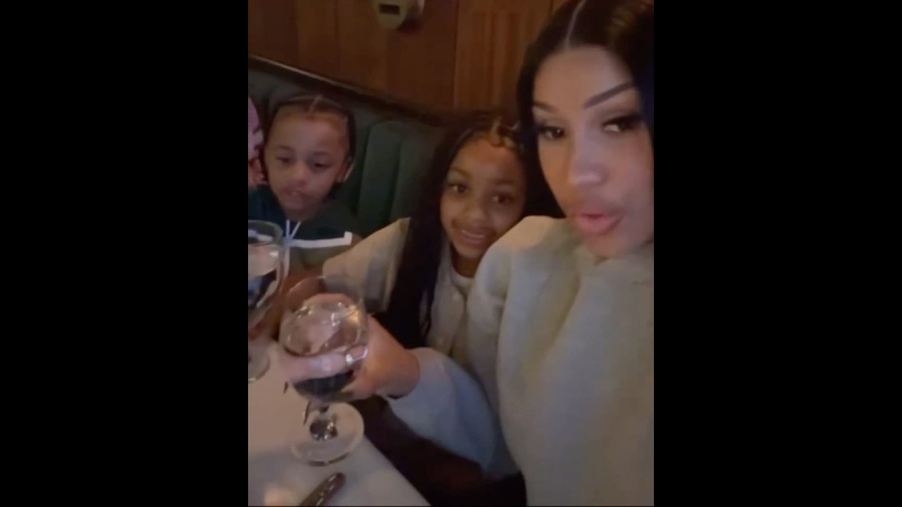 Cardi B Host Beautiful Dinner With The Kids!