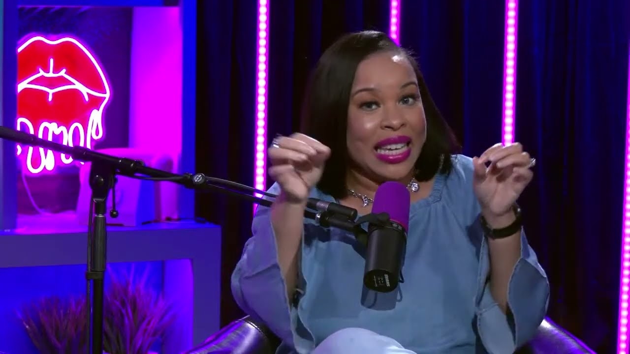Momma's Got An Overnight Bag?! | Scrollin' With Jen & Vee