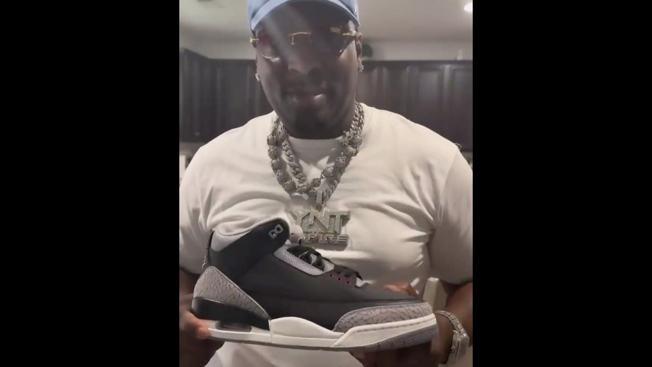 Hot Boys Turk Unboxes The Air Jordan 3 Retro OG Black Cement's!
