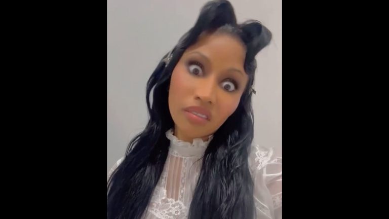 Nicki Minaj Is Notorious For Being Unbothered On The Sideline! 