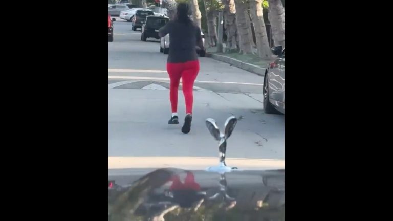 Papoose Got Claressa Shields Back While She Trains For Lani Daniels Fight! 