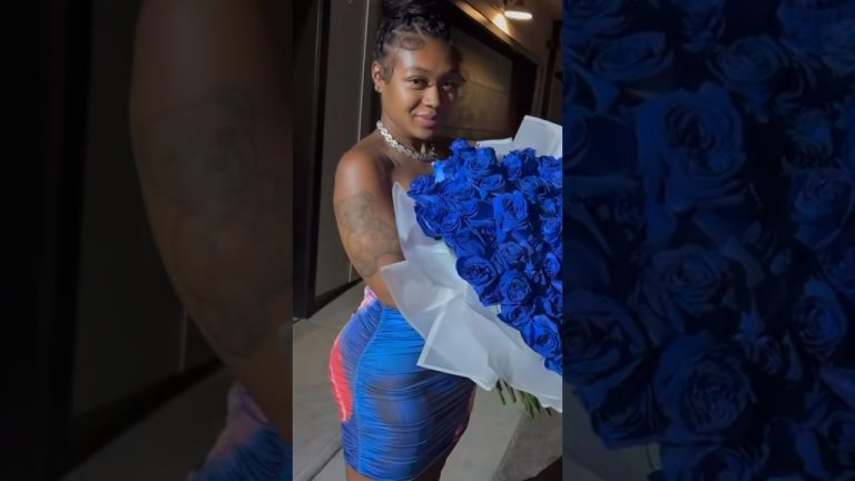 Blue Roses  Jazmine Cheaves