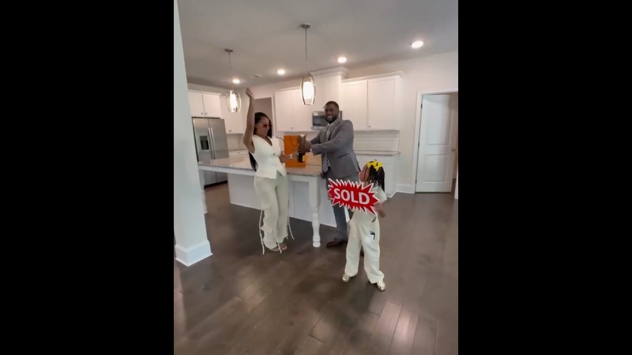 Alexis Skyy Buys A New House For Her 31st B-Day!