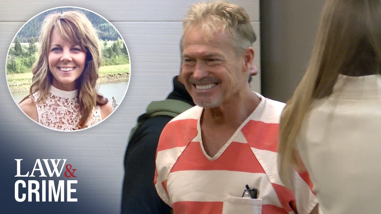 Barry Morhphew Smiles Big as He Faces Judge for Wifes Mysterious Murder