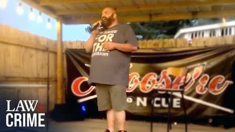 Ohio Man Shot to Death While Singing Karaoke Duet at Bar
