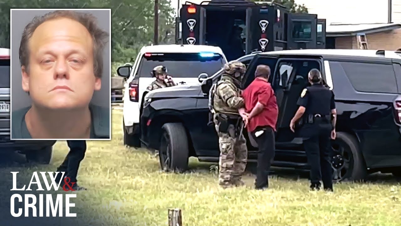 Texas Man Confesses to Wifes Killing, Lived with Rotting Body: Police