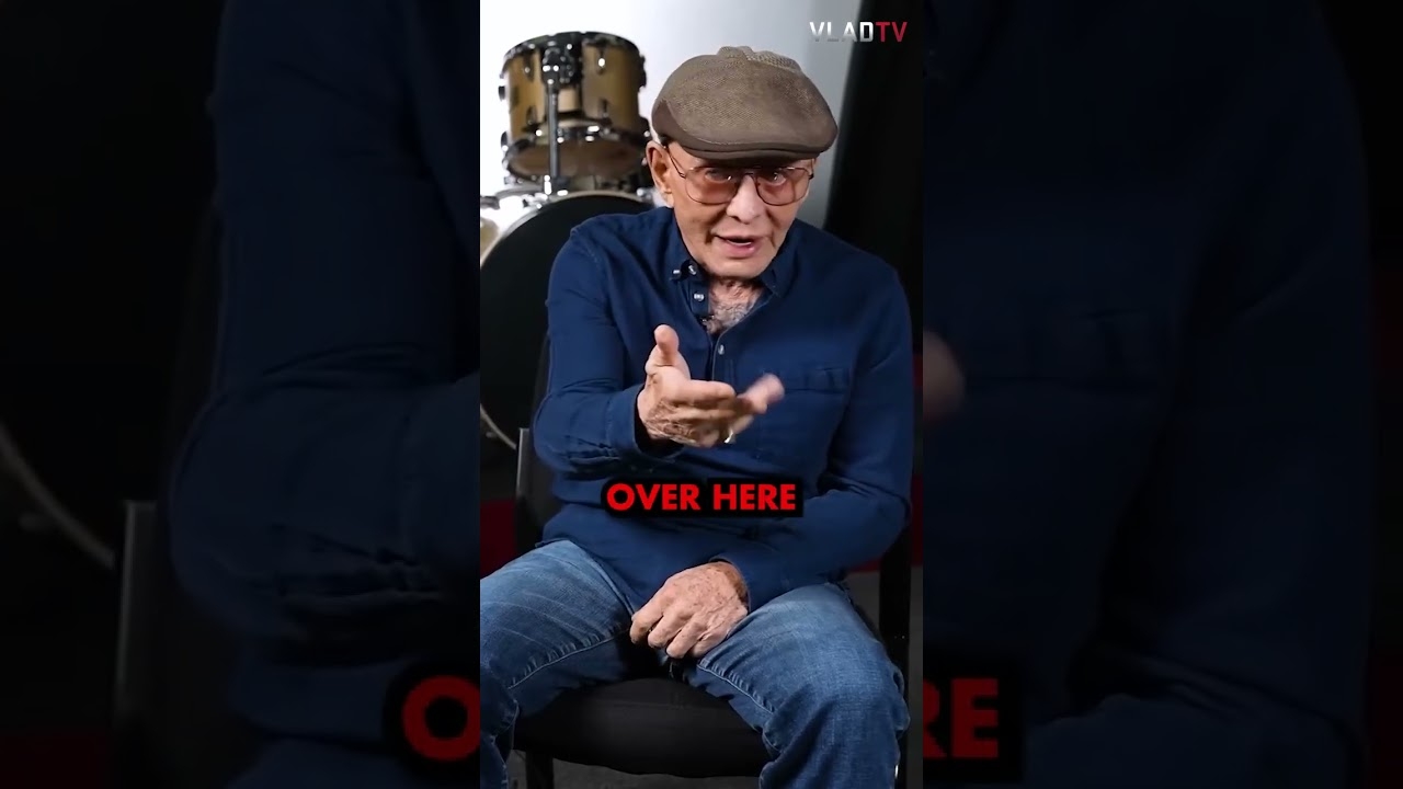 Sammy The Bull Disses Robert De Niro