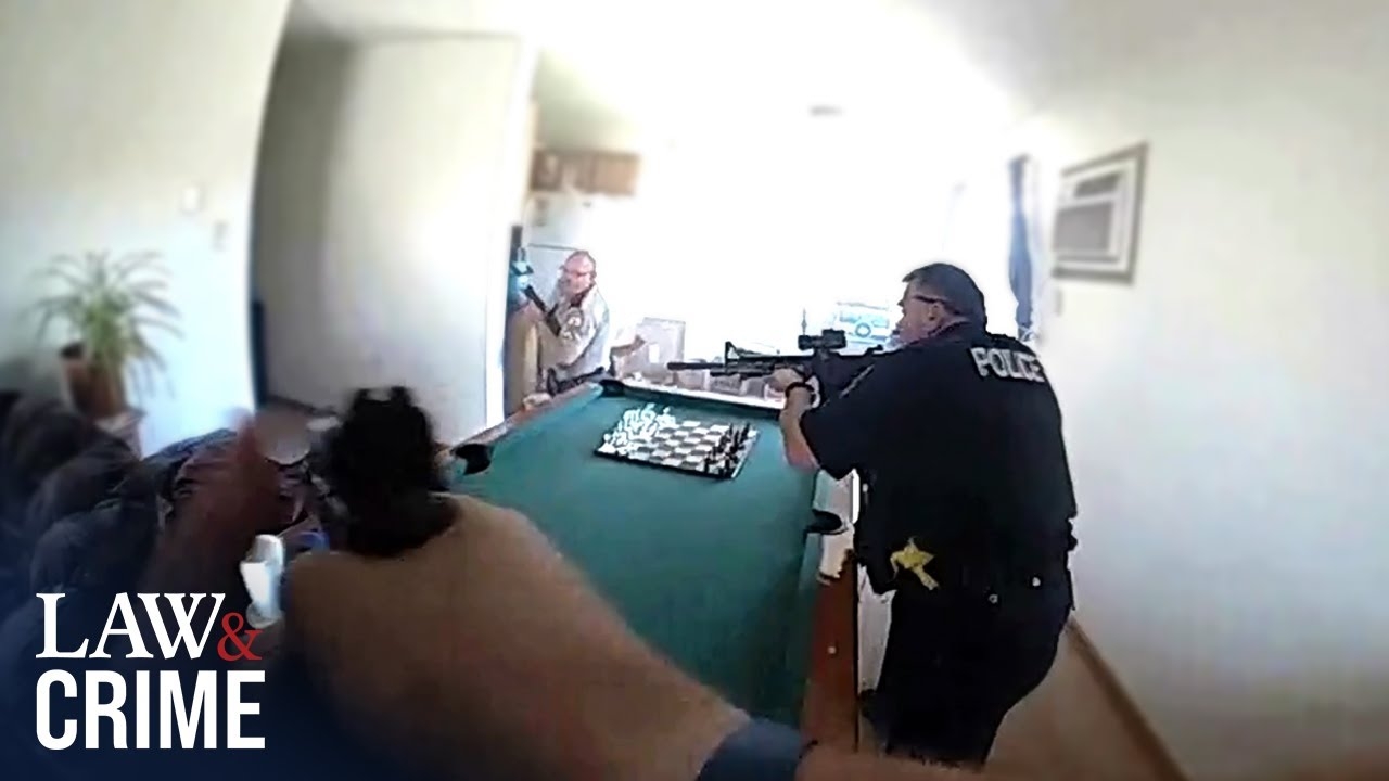 Cop Killer Murders His Own Mom in Shootout Over Eviction