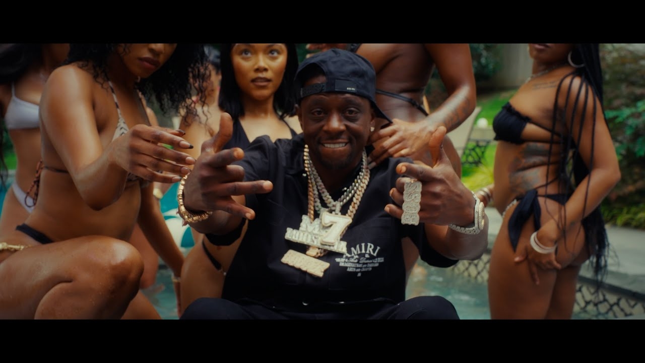 Boosie Badazz x HoodTrophy Bino - Owe Me That Puss (Official Music Video)
