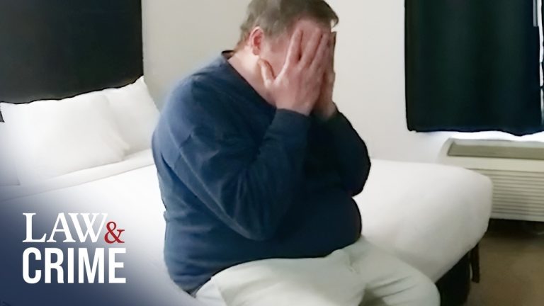 24 Johns Looking for Love Busted in Hotel Sting