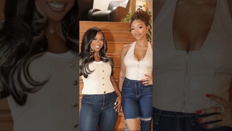 All Smiles  Reginae Carter & Zonnique